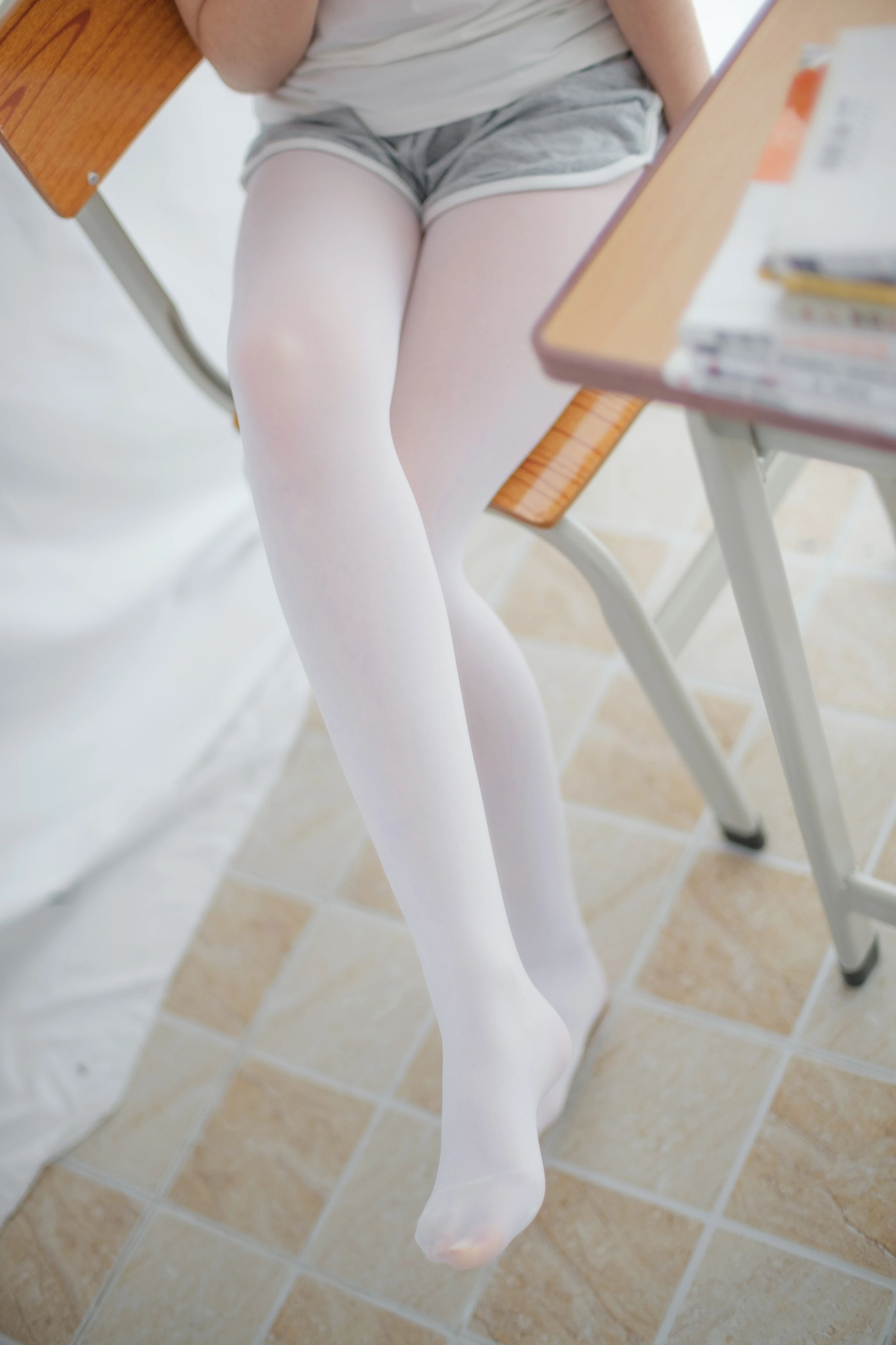 森萝财团 [R15-005] JK白丝诱惑 [85P] 2